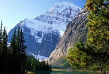 东升国际:5次夺冠超越广州队,申花成中国超级杯夺冠次数最多的球队.